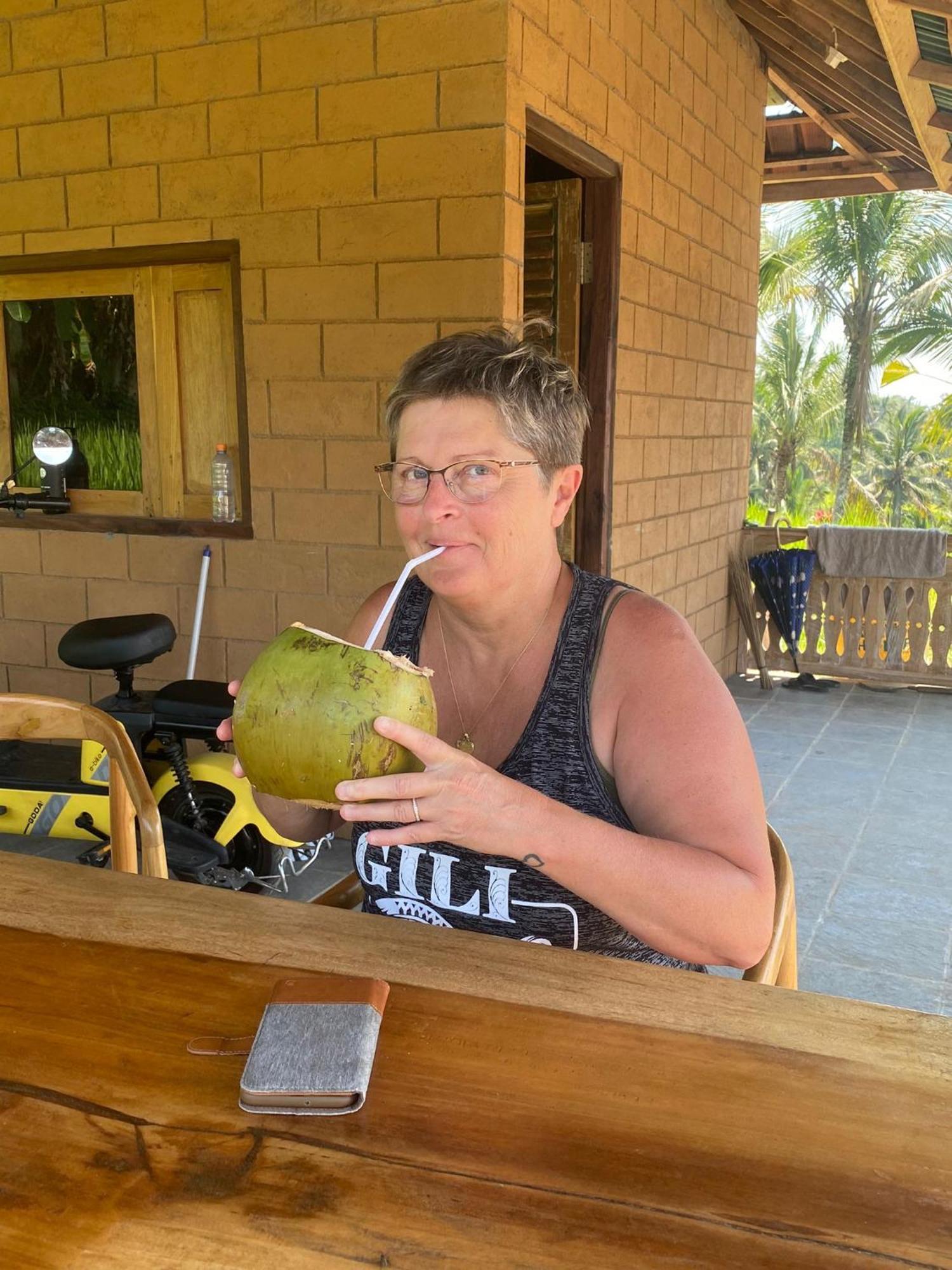 D'Ume Bendoel Homestay ジャティルウィ エクステリア 写真